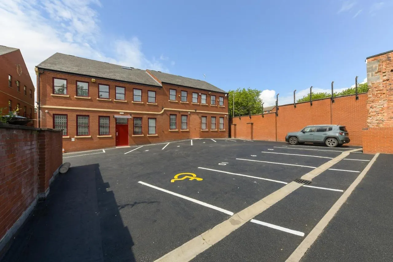Nottingham City Centre Short Stay Apartments With Parking