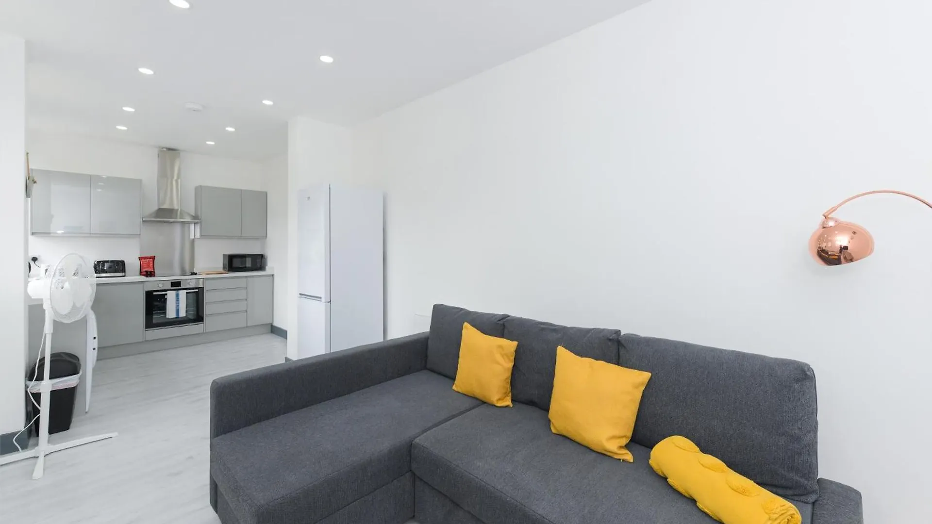 Nottingham City Centre Short Stay Apartments With Parking United Kingdom