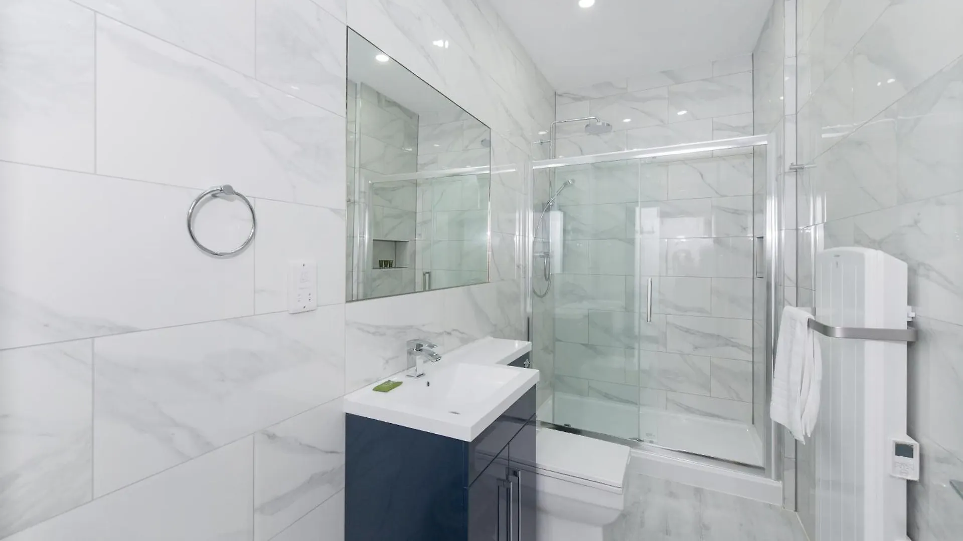 Nottingham City Centre Short Stay Apartments With Parking 0*,  United Kingdom